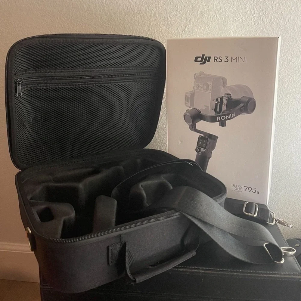 NEW DJI RS 3 Mini Gimbal Stabilizer - Black